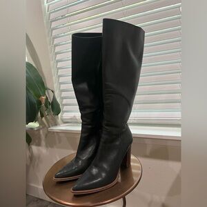 Vince Camuto Italian Leather women’s boots